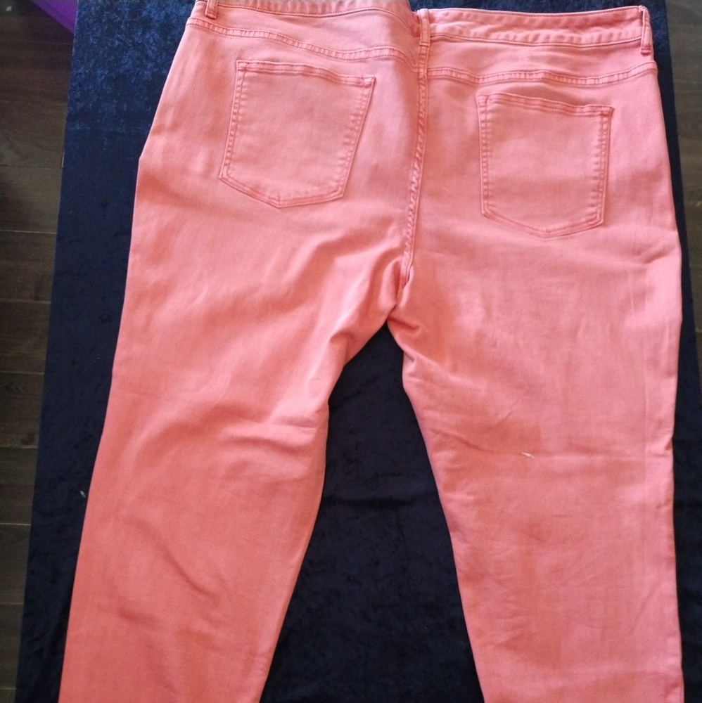 Jeans - Picture 2 of 4